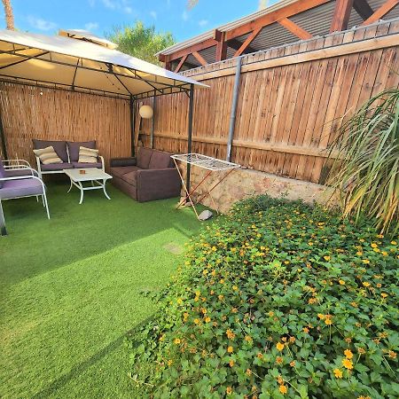 Sunshine Suite Boutique Only 5 Min Walk To The Beach - By Seaelo Eilat Eksteriør billede