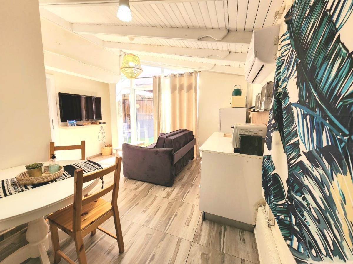 Sunshine Suite Boutique Only 5 Min Walk To The Beach - By Seaelo Eilat Eksteriør billede
