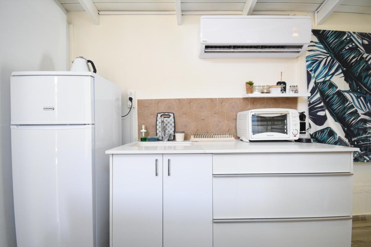 Sunshine Suite Boutique Only 5 Min Walk To The Beach - By Seaelo Eilat Eksteriør billede